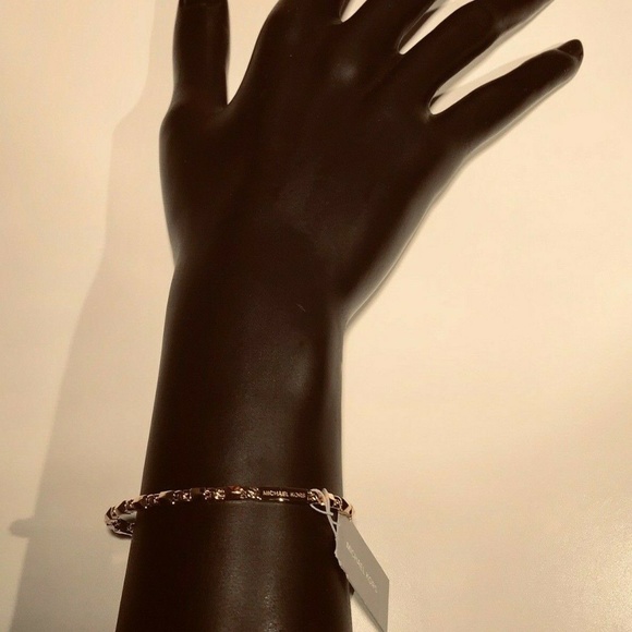🎁 $175 MICHAEL KORS Mercer Link 14K Rse Gold Cuff - Picture 5 of 6